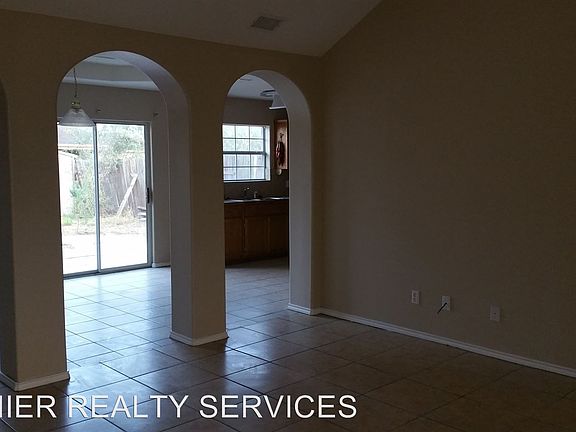 2nd image of 428 Delia Ave