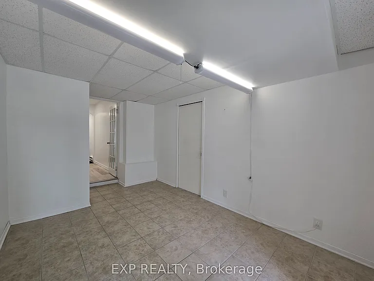 90 Lightfoot Pl #75 — Photo 40