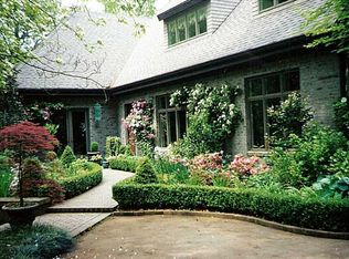 993 Coronado Dr NW, Atlanta, GA 30327