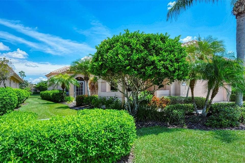 1st image of 7169 Del Lago Dr