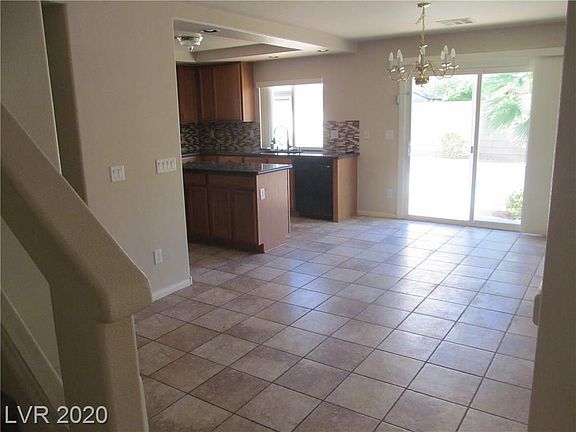 4th image of 1061 Bearpaw Catch Ct