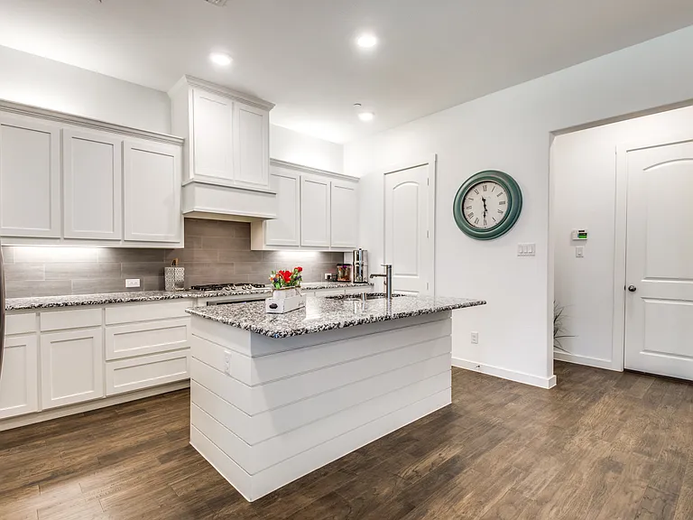 7223 Switchgrass Rd — Photo 5