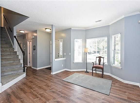 5th image of 9319 Hanworth Trace Dr