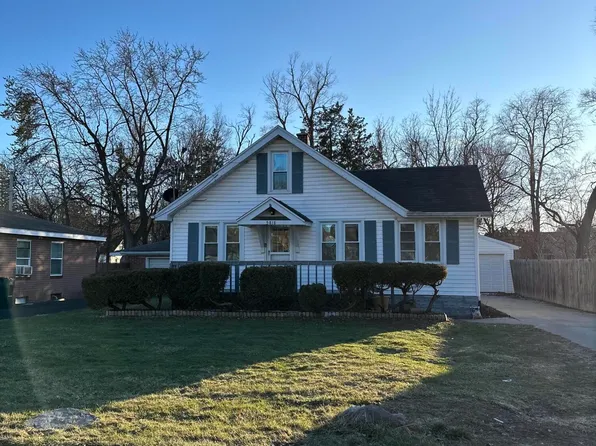 5818 Valencia Blvd, Lansing, MI 48911