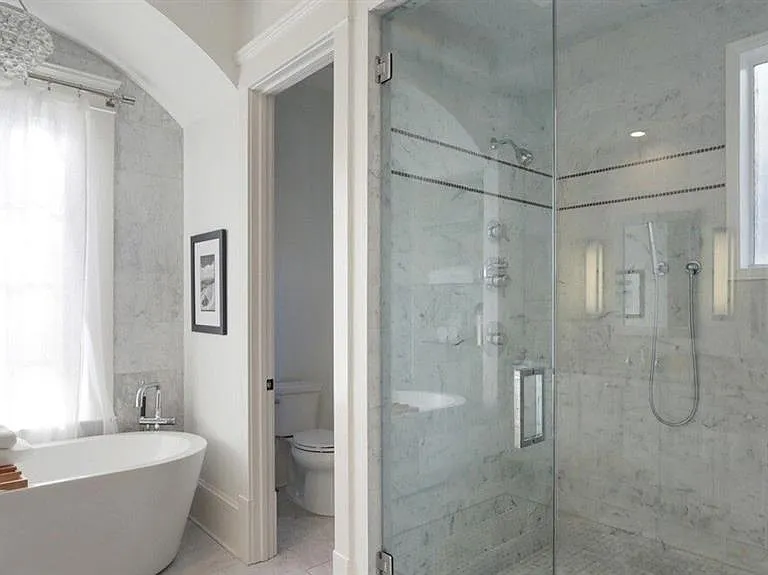1013 Euclid Ave NE — Photo 29
