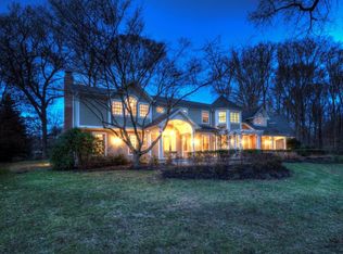 26 Autumn Ln, Middletown, NJ 07748