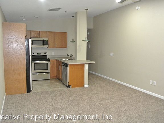 3rd image of 24 1st St NE APT 3