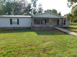 286 Phillips Ln, Junction City, KY 40440