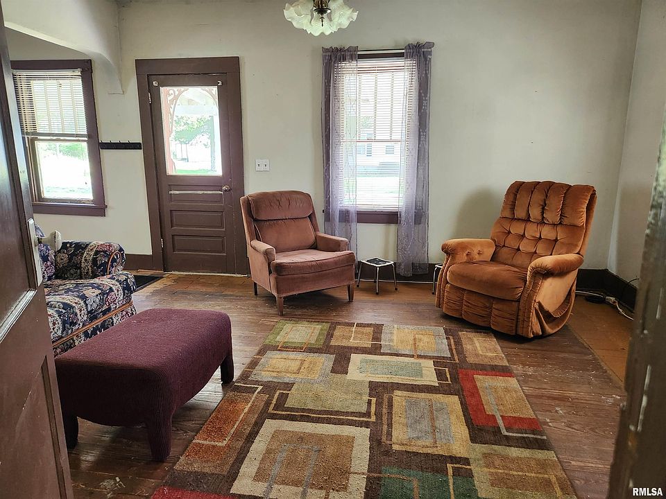 405 High St, Bluford, IL 62814 Zillow