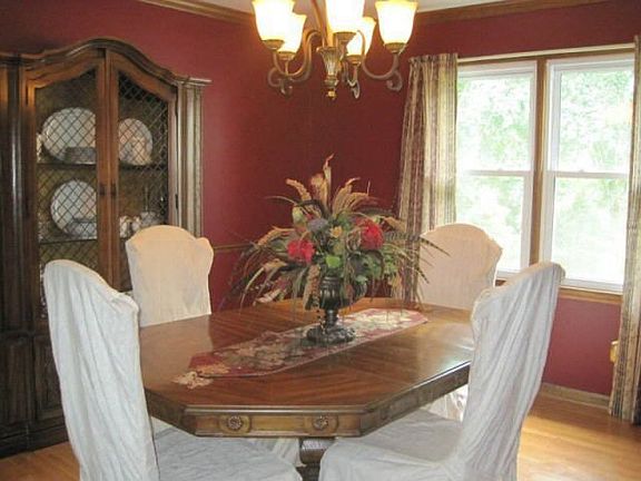 5th image of 2587 Settlers Ct