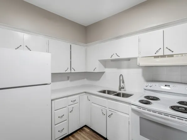 54-56 Hamlet Ave, 54-56 Hamlet Ave #54-4, Woonsocket, RI 02895