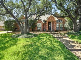 7605 Ramble Wood Trl, Fort Worth, TX 76132