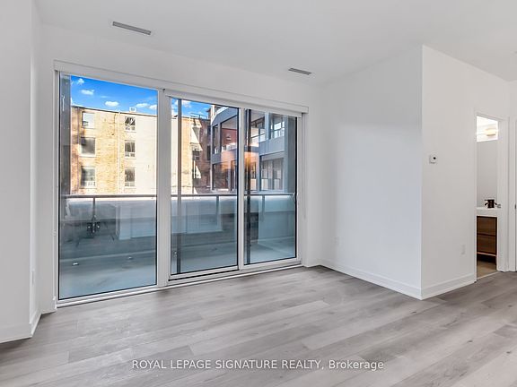 3rd image of 9 Tecumseth St #503