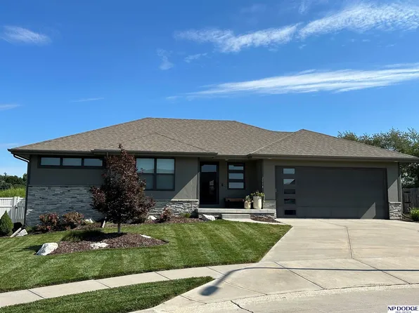 2014 Gindy Cir, Cir, NE 68147