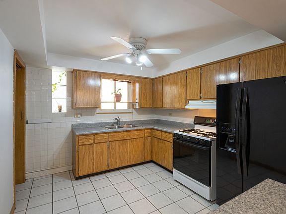 5th image of 5107 N Kildare Ave