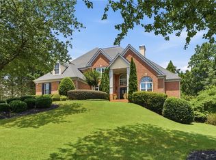 2455 Flat Stone Dr, Cumming, GA 30041