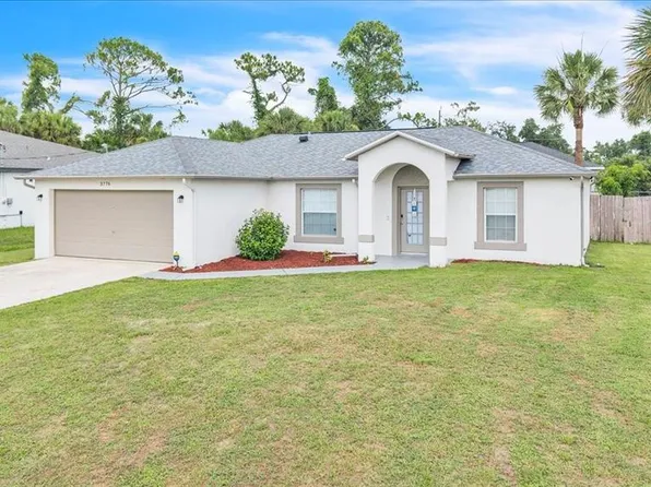 3776 Junction St, North Port, FL 34288