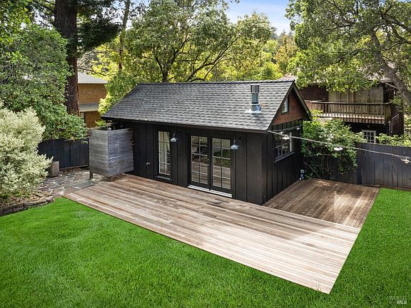 3rd image of 268 E Blithedale Avenue