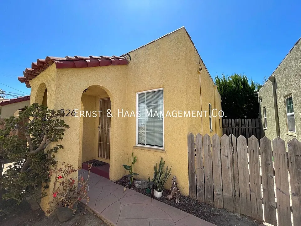 826 Belmont Ave