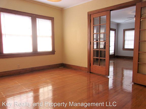 4th image of 701 NE 15th St #6008544