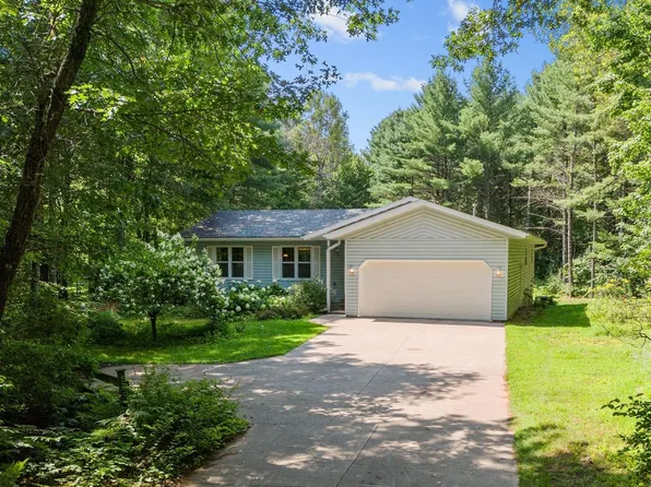 N2645 County Road Y, Clintonville, WI 54929