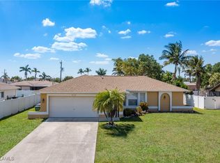 4114 SW 1st Ave, Cape Coral, FL 33914