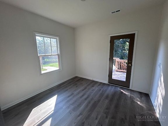 5th image of 523 W Front Street
