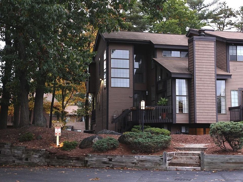 1st image of 255 North Rd Unit 120