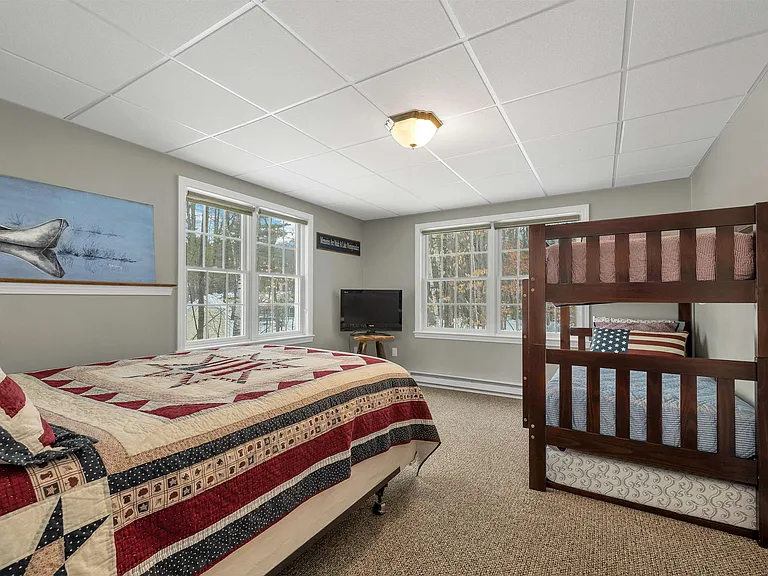 41 Regis Rd — Photo 18