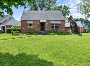 183 Danbury Dr, Cheektowaga, NY