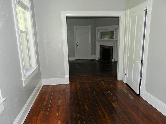 5th image of 345 5th Ave N APT 3