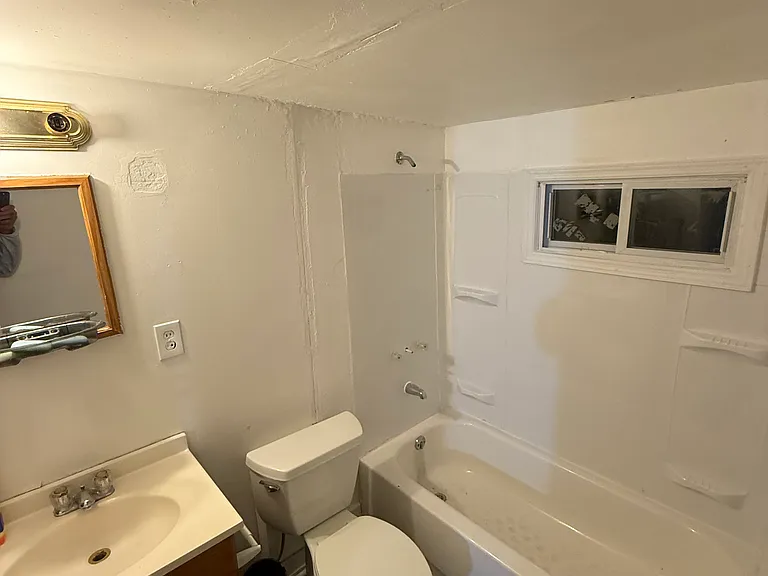 2119 Wilson Ave — Photo 13
