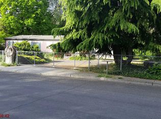 2920 W 7th St, The Dalles, OR 97058