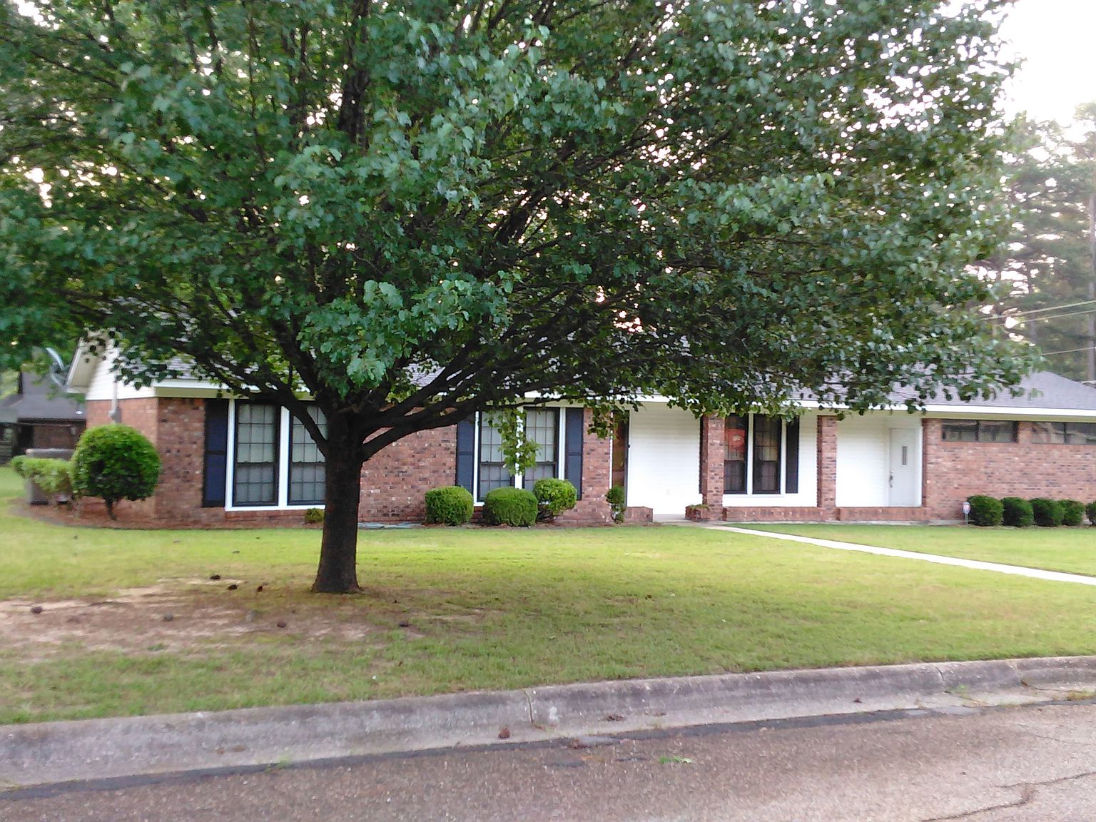 602 Holt St, Fordyce, AR 71742 Zillow