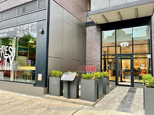 109 Ossington Ave #209 Photo 1