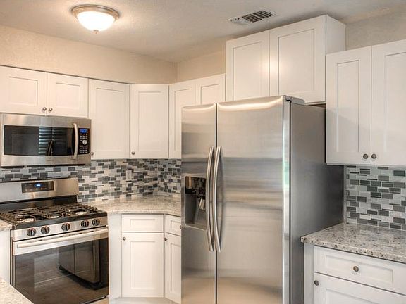 5th image of 2227 Anastasia Way S