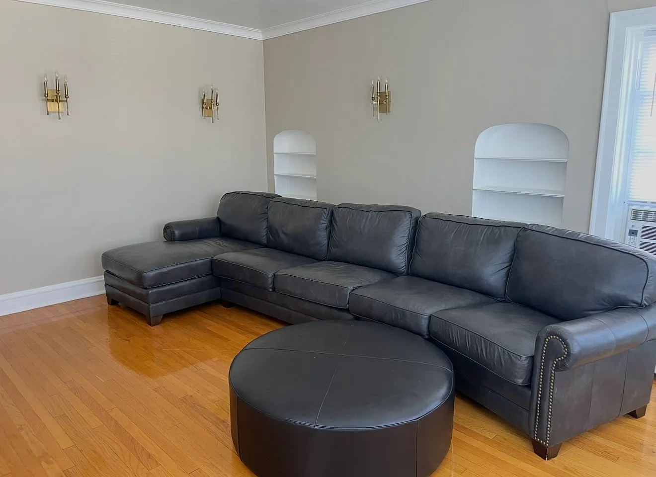 3 bed, $2,800 — Photo 3