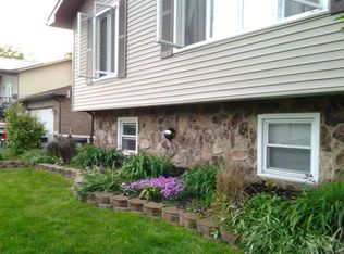 6924 Huron Ave, Portage, IN 46368