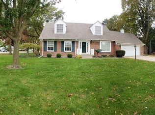 410 W Le Fevre Rd, Sterling, IL 61081