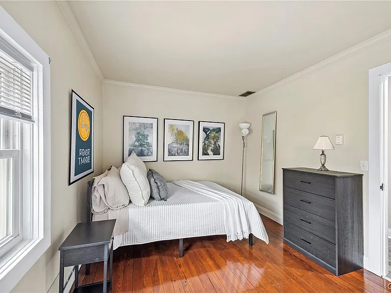 40 Lakeview Cir #2 — Photo 9