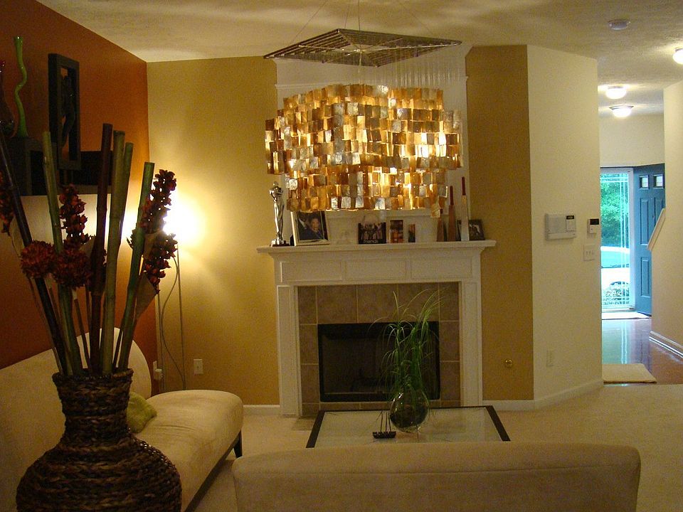 2nd image of 1613 Jackson Way NW