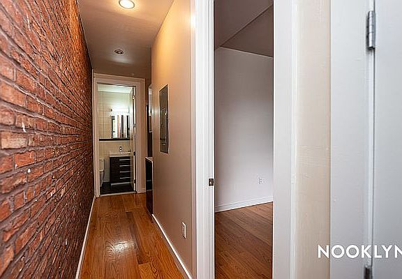 4th image of 662 Park Pl #3C