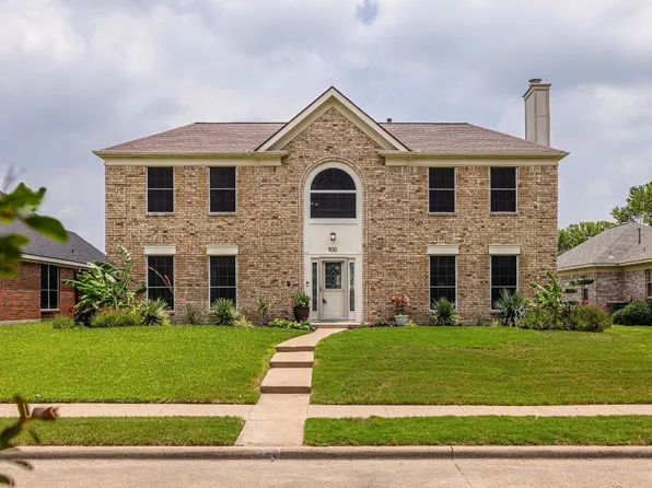 900 Buckeye Dr, Mesquite, TX 75181