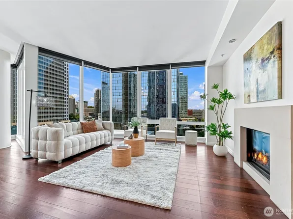 500 106th Avenue NE #1205, Bellevue, WA 98004