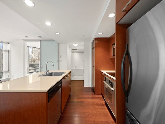 5th image of 1255 Seymour St #608
