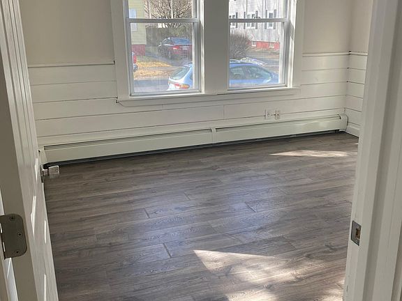 5th image of 36 S Kimball St