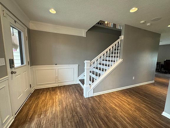 2nd image of 3938 Snowshoe Ave