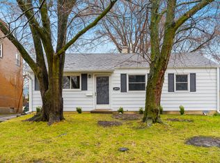 2419 Western Ave, Waukegan, IL 60087