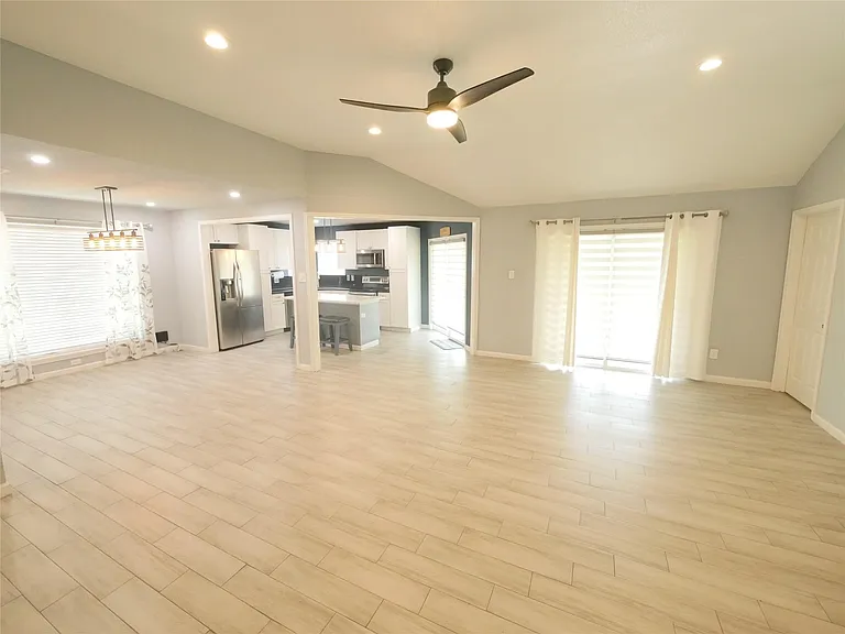 409 Seacrest Blvd — Photo 3