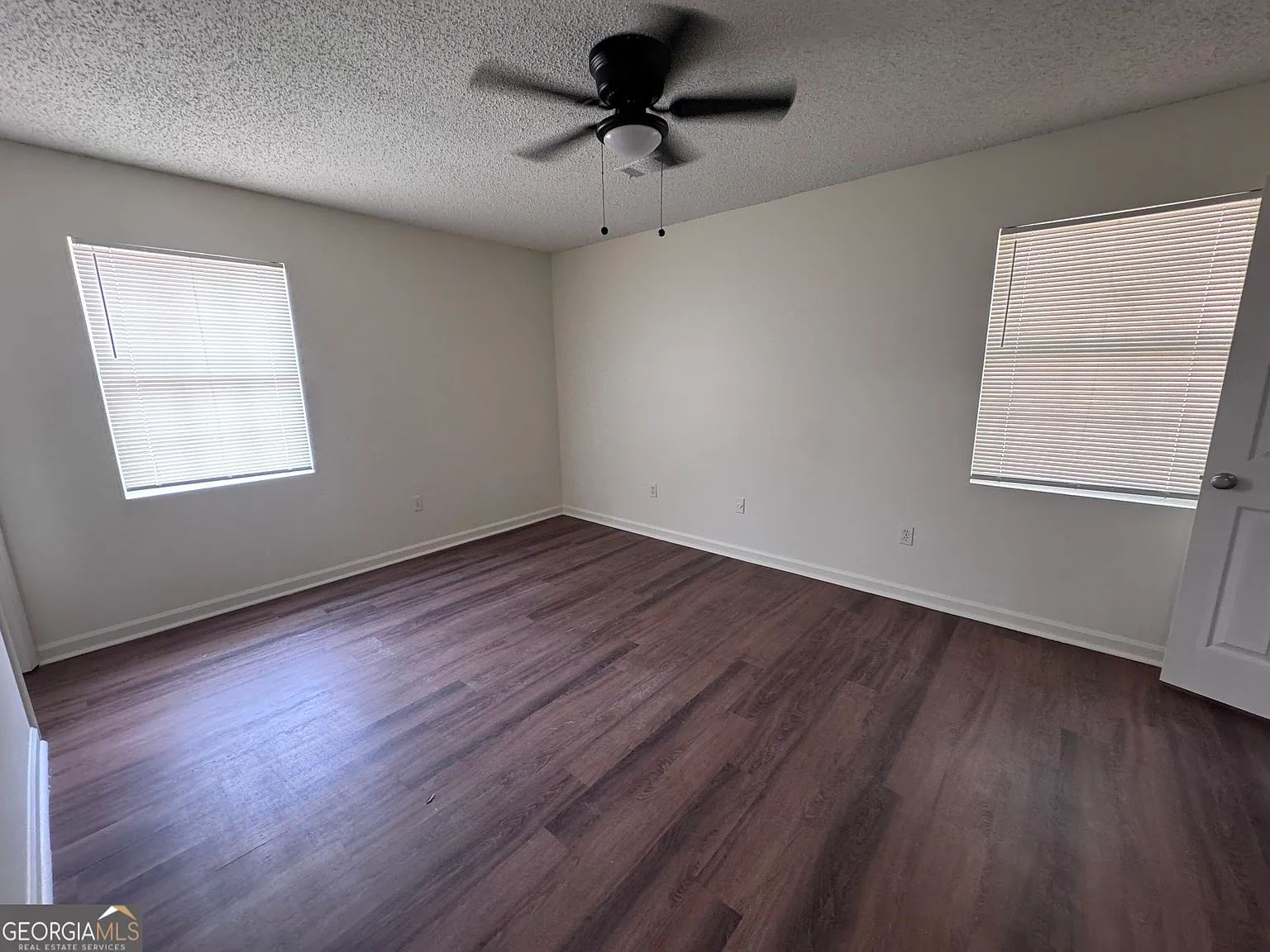 2 bed, 2.0 bath, 1188 sqft, $1,100 — Photo 3